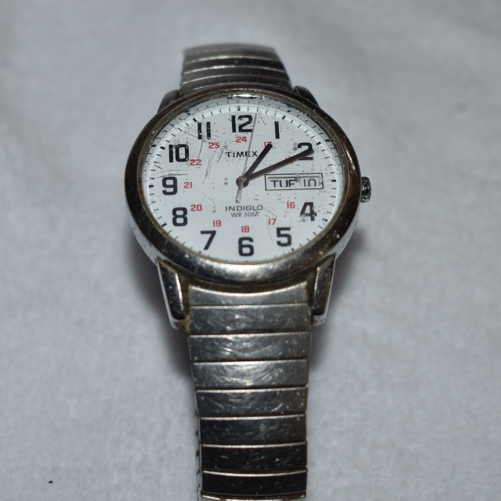 VTG SS Timex Indiglo Calendar Watch WR30 - Picture 5 of 8